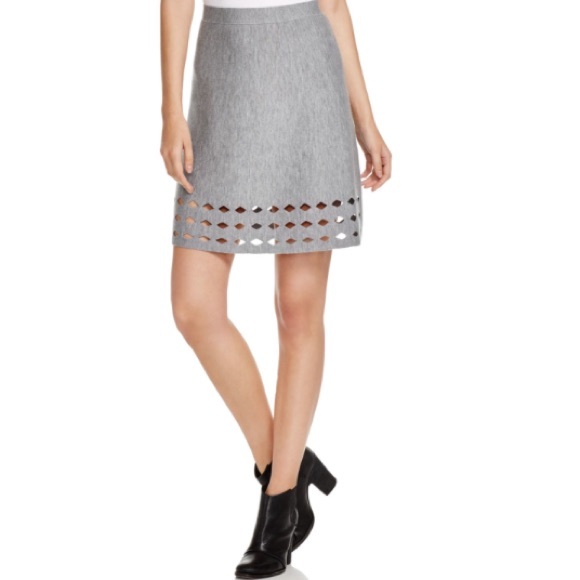 Elie Tahari Dresses & Skirts - Elie Tahari grey skirt